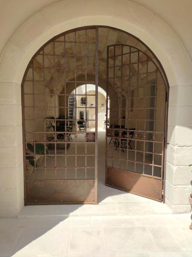 Dimora Assuntina Martano Bed and Breakfast Εξωτερικό φωτογραφία