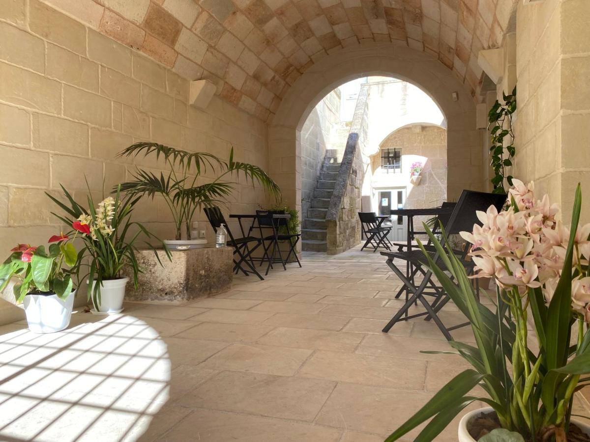 Dimora Assuntina Martano Bed and Breakfast Εξωτερικό φωτογραφία